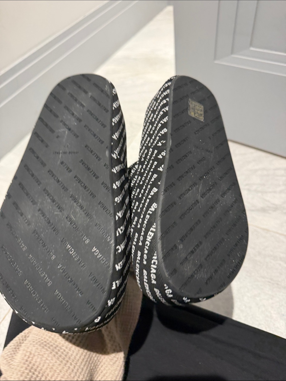 Balenciaga Black and White Logo Slide Sandals - Picture 2 of 5